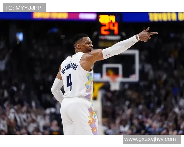 拉塞尔威斯布鲁克:从MVP到新起点的篮球传奇之路